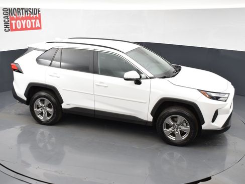 Used 2024 Toyota RAV4 LE image 20