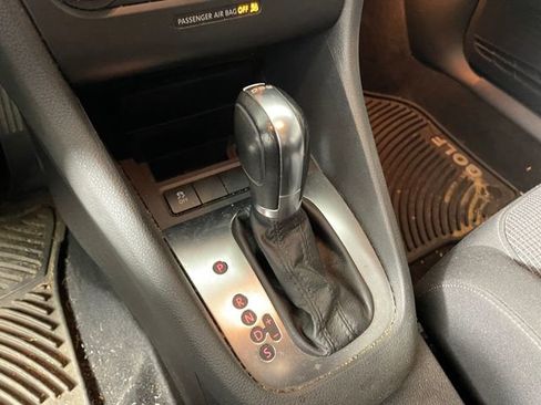 Used 2011 Volkswagen Golf TDI w/ Cold Weather Pkg image 7