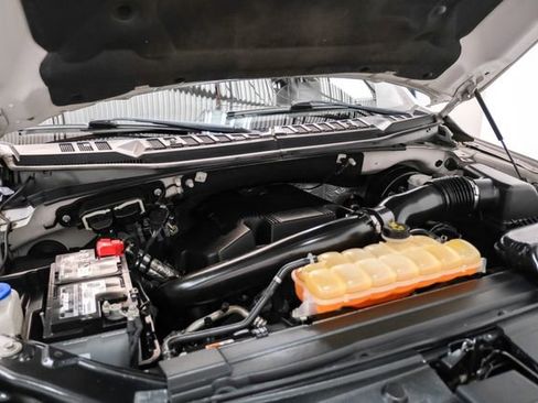 Used 2018 Ford F150 Lariat w/ Equipment Group 502A Luxury image 47