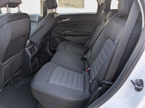 New 2024 Ford Edge SE image 13