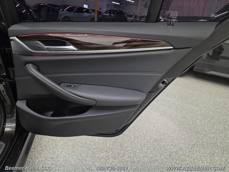 Used 2023 BMW 530i w/ M Sport Package RWD image 22