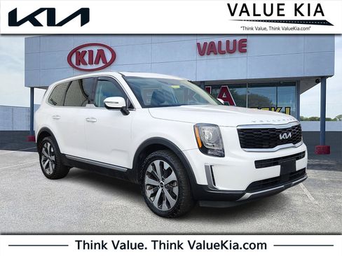 Certified 2022 Kia Telluride S image 1