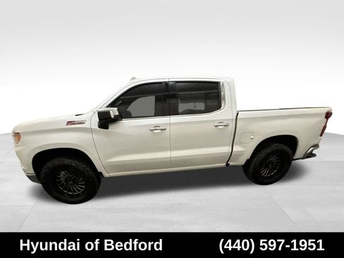 Used 2023 Chevrolet Silverado 1500 LTZ AWD/4WD image 9