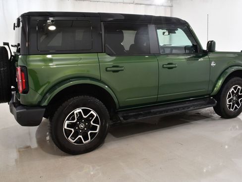 Used 2025 Ford Bronco Outer Banks image 11