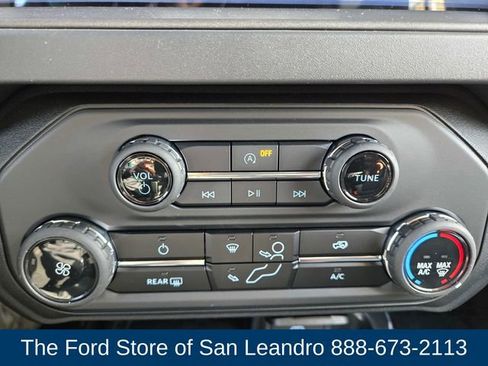 New 2025 Ford Bronco 4-Door image 17