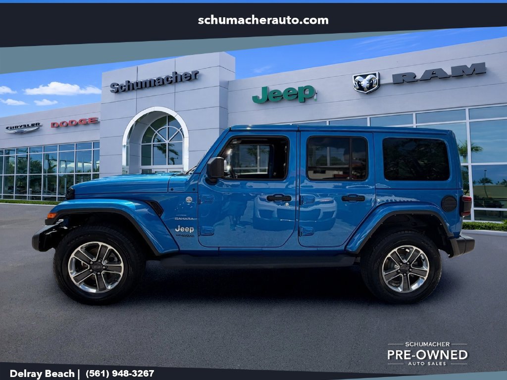 Used 2022 Jeep Wrangler Unlimited Sahara w/ LED Lighting Group AWD/4WD image 4