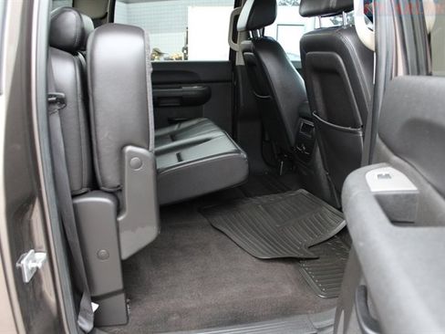 Used 2008 Chevrolet Silverado 2500 LT w/ 2LT Convenience Package image 40