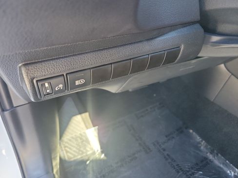 Certified 2024 Toyota Corolla SE FWD image 24