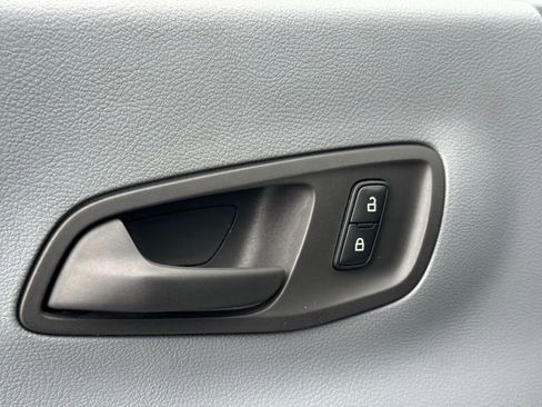 Used 2019 Ford Transit 350 148 High Roof Extended image 9