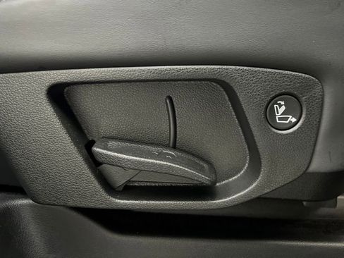 Used 2025 Hyundai Palisade SEL image 19