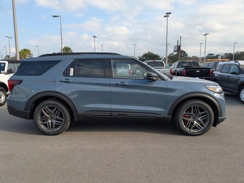 New 2026 Ford Explorer ST w/ Sun And Sound Package image 3