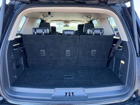Used 2024 Ford Expedition XLT AWD/4WD image 12