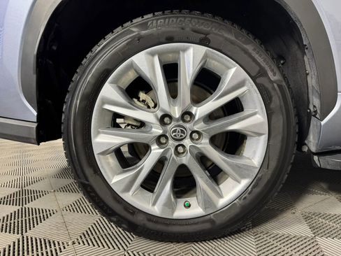 Used 2020 Toyota Highlander Limited image 50