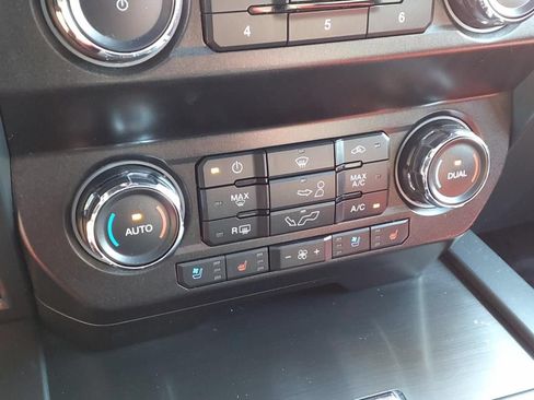 Used 2020 Ford F150 Lariat AWD/4WD image 28