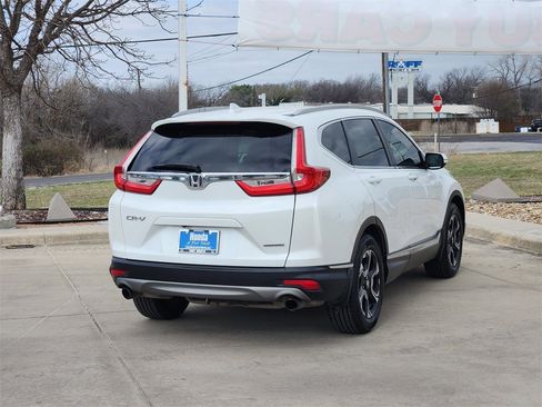 Used 2019 Honda CR-V Touring image 5