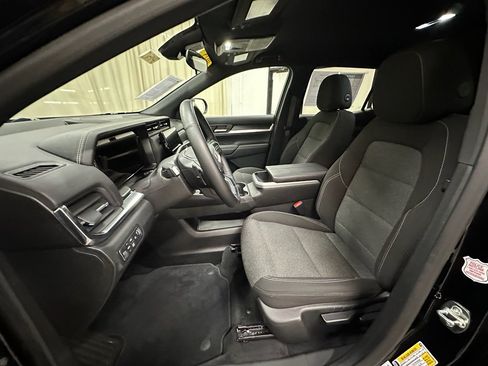 Certified 2025 GMC Terrain Elevation image 28