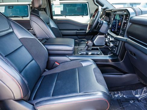 Used 2025 Ford F150 Raptor AWD/4WD image 16