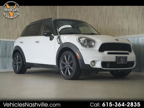 Used 2014 MINI Cooper Countryman S FWD image 1