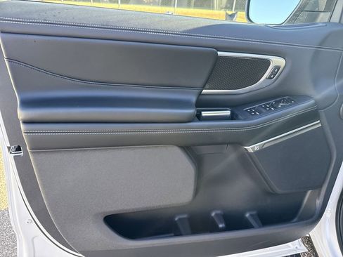 New 2025 Ford Expedition Max Platinum w/ Stealth Performance Package image 10