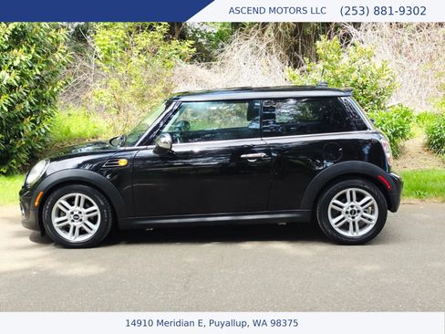 Used 2012 MINI Cooper Hardtop FWD image 2