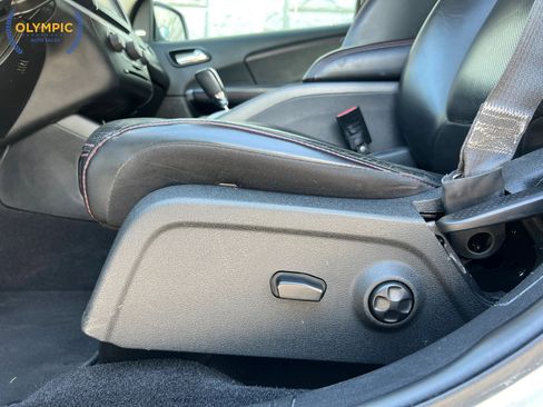 Used 2019 Dodge Journey GT AWD/4WD image 37