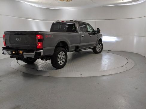 New 2025 Ford F350 Lariat w/ Lariat Ultimate Package image 3