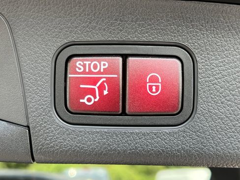 Certified 2026 Mercedes-Benz GLA 250 4MATIC image 25