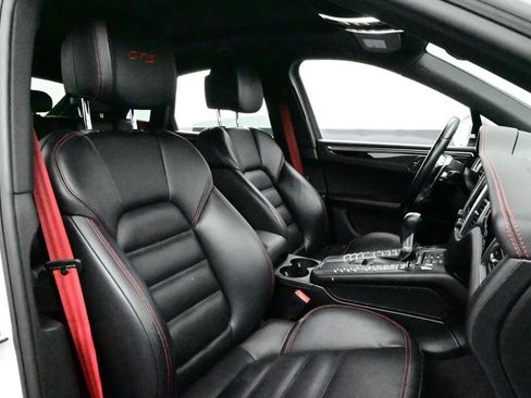 Certified 2018 Porsche Macan GTS AWD/4WD image 17