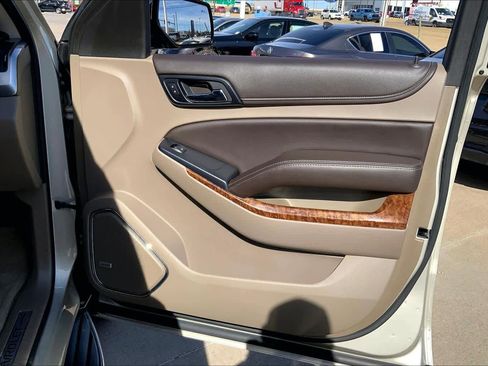 Used 2015 Chevrolet Tahoe LTZ image 21