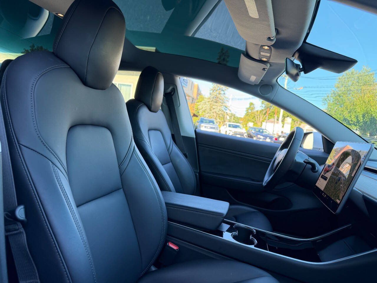 Used 2018 Tesla Model 3 Long Range AWD/4WD image 26
