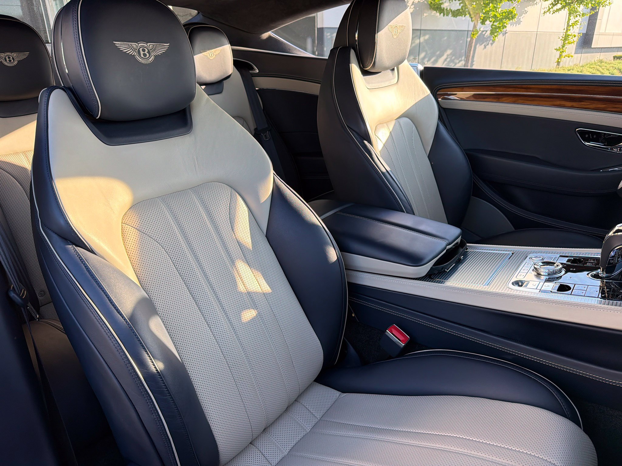 Used 2020 Bentley Continental GT AWD/4WD image 7