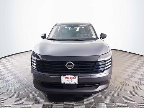 Used 2025 Nissan Kicks S AWD/4WD image 2