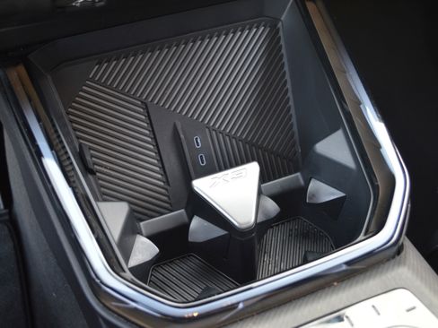 Used 2026 BMW X3 xDrive30 w/ Convenience Package image 22