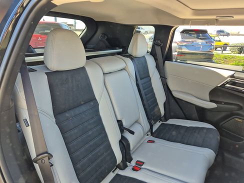 New 2026 Mitsubishi Outlander SE FWD image 65