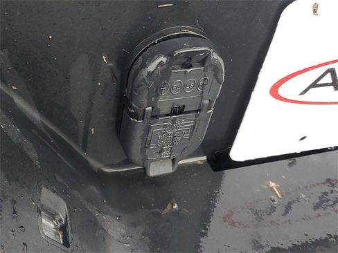 Certified 2025 GMC Sierra 1500 Elevation image 7