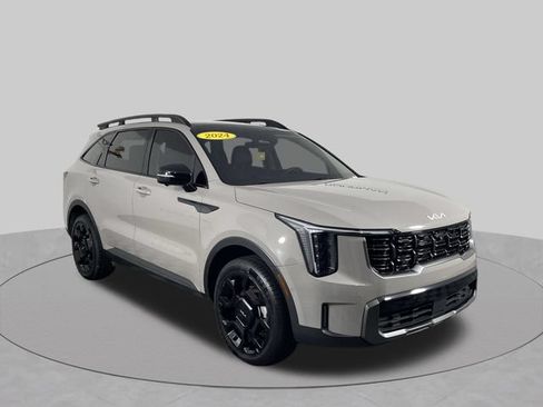 Used 2024 Kia Sorento SX AWD/4WD image 12