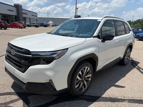 New 2026 Subaru Forester Touring AWD/4WD image 3