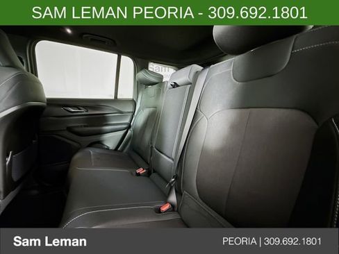 New 2025 Jeep Grand Cherokee Laredo X w/ Luxury Tech Group I image 24