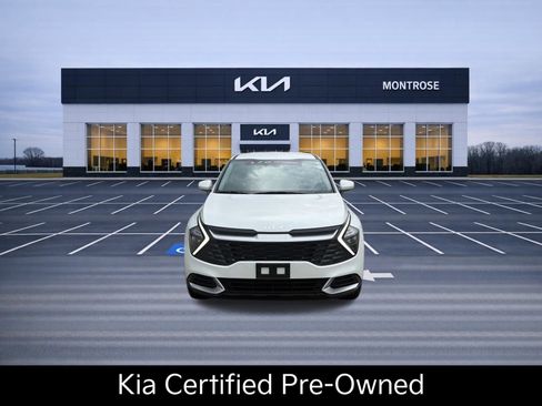 Certified 2023 Kia Sportage LX AWD/4WD image 2