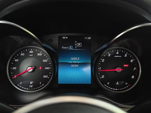 Used 2020 Mercedes-Benz C 300 4MATIC Sedan image 21