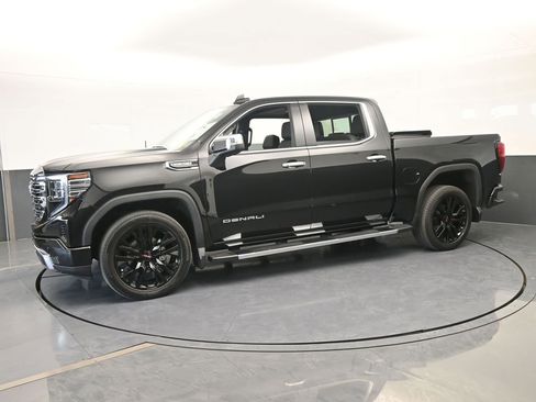 Used 2023 GMC Sierra 1500 Denali w/ Technology Package image 2