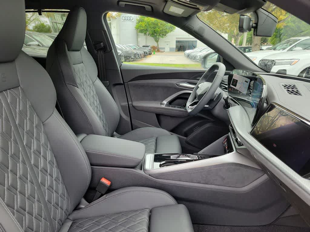 New 2026 Audi SQ5 Premium Plus AWD/4WD image 22