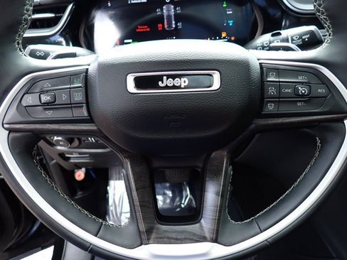 Used 2022 Jeep Grand Cherokee Limited 4xe AWD/4WD image 20