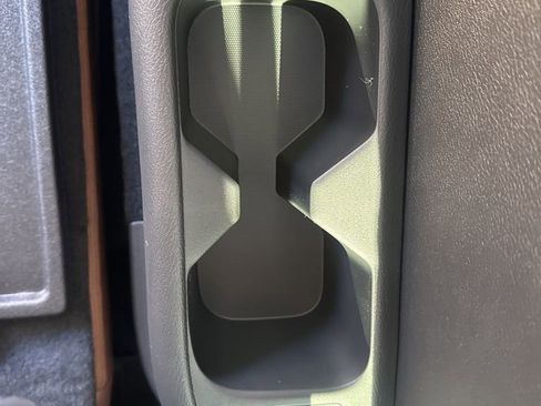 New 2026 Nissan Pathfinder Platinum image 18