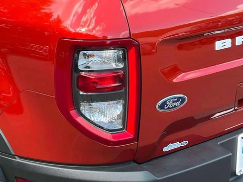 Used 2023 Ford Bronco Sport Outer Banks w/ Tech Package AWD/4WD image 10