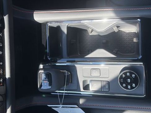 New 2026 Nissan Pathfinder Rock Creek AWD/4WD image 8