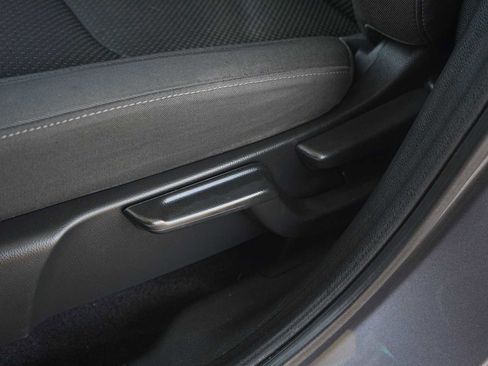 Used 2022 Honda HR-V EX image 12