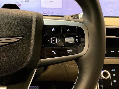 Used 2026 Genesis GV70 2.5T AWD/4WD image 12