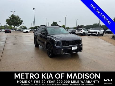 Used 2025 Kia Sorento SX Prestige w/ Olive Brown Leather Package AWD/4WD image 7