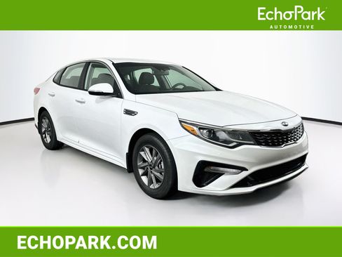 Used 2020 Kia Optima LX FWD image 1